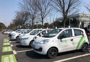 共享汽車內驚現車震用品與殘留液體 公共衛生與責任意識的雙重拷問